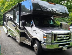 Coachmen RV Leprechaun 319MB Ford 450