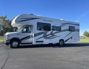 Thor Motor Coach Four Winds 28A